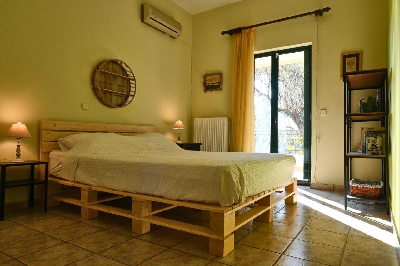 Pavlos' Cottage With Beach View Kórfos Extérieur photo